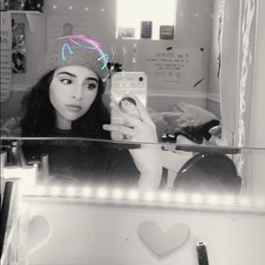 Meet your Posher, Aleah